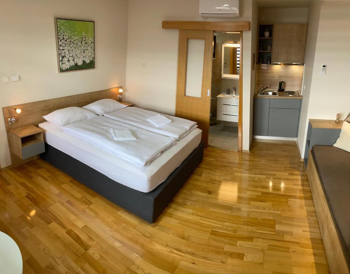 Apartment House Mael Sarajevo Bagian luar foto