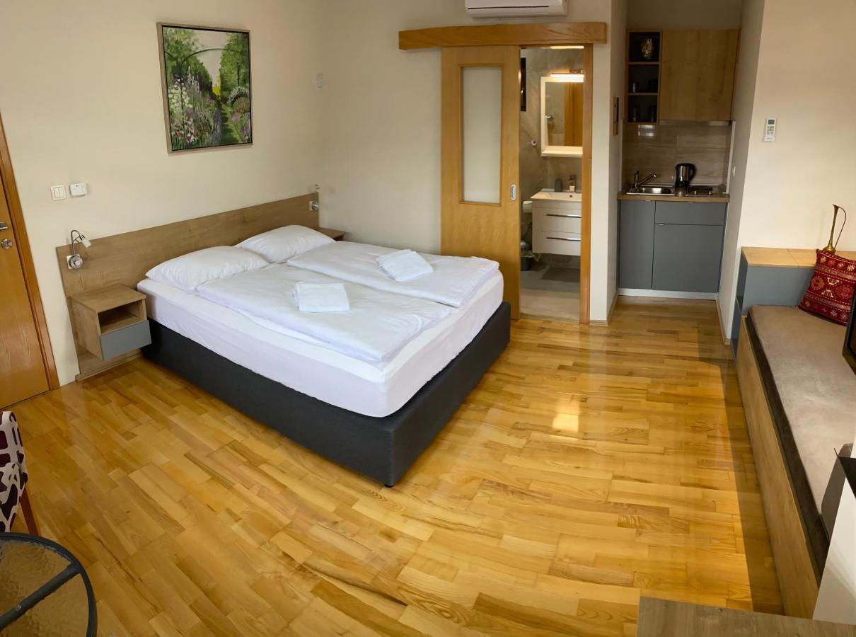 Apartment House Mael Sarajevo Bagian luar foto